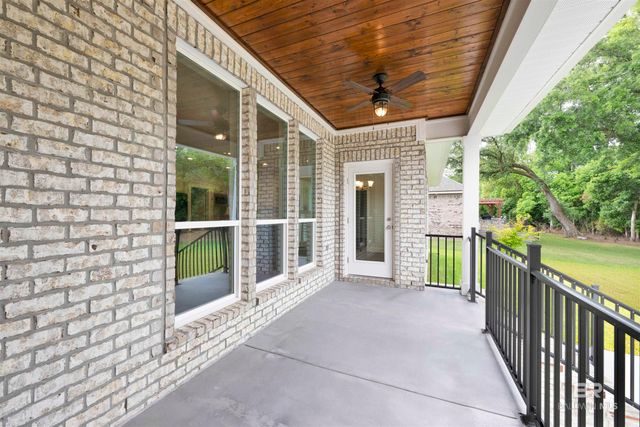 605 Sharpsburg Avenue, Fairhope, AL 36532