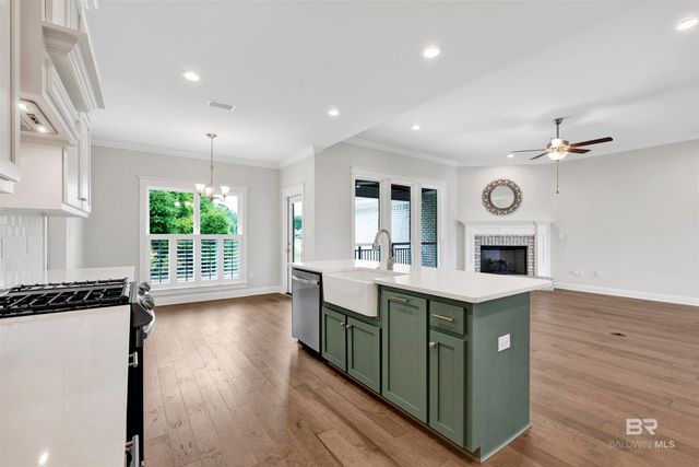 605 Sharpsburg Avenue, Fairhope, AL 36532