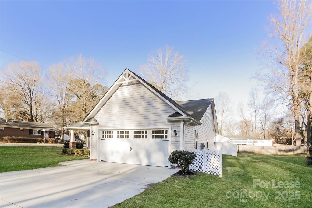 85 Winecoff Avenue NE, Concord, NC 28025