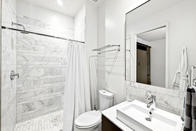 210 Lavaca ST 2602, Austin, TX 78701
