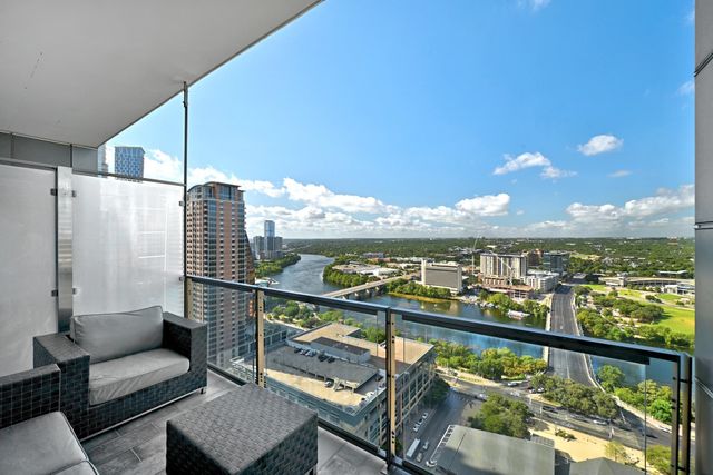 210 Lavaca ST 2602, Austin, TX 78701
