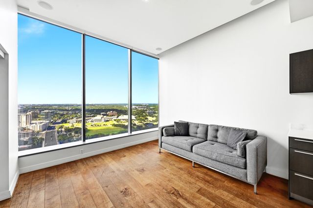 210 Lavaca ST 2602, Austin, TX 78701