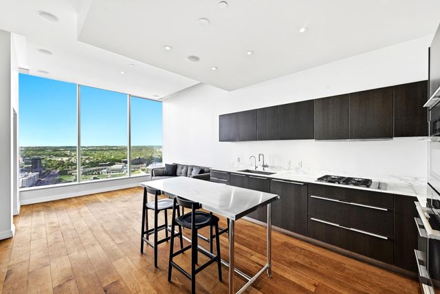 210 Lavaca ST 2602, Austin, TX 78701