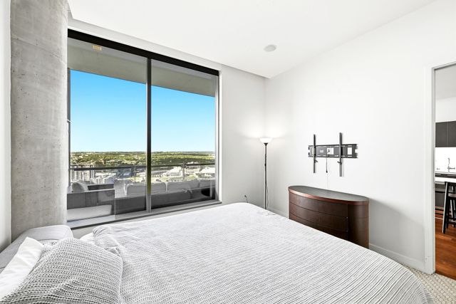210 Lavaca ST 2602, Austin, TX 78701