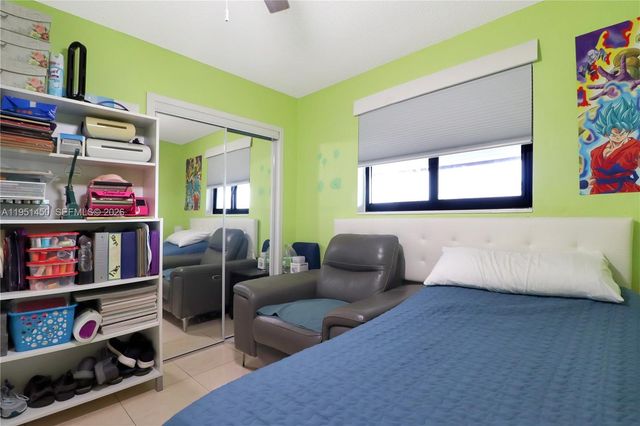 3529 W 14th Ln, Hialeah, FL 33012