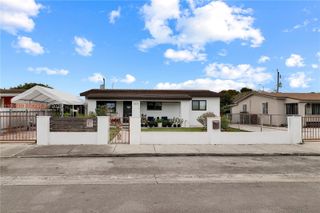 3529 W 14th Ln, Hialeah, FL 33012