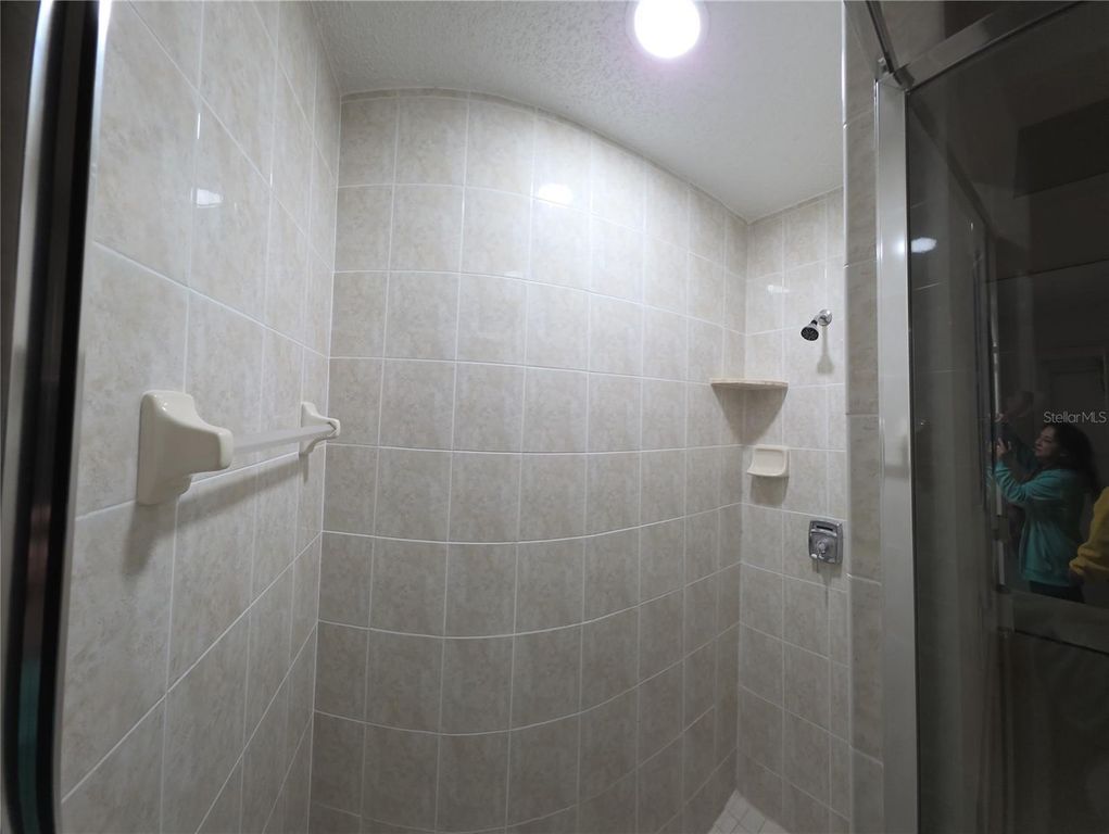 Image 24 of property listing at 36014 LAKE UNITY NURSERY ROAD, Fruitland Park, FL 34731