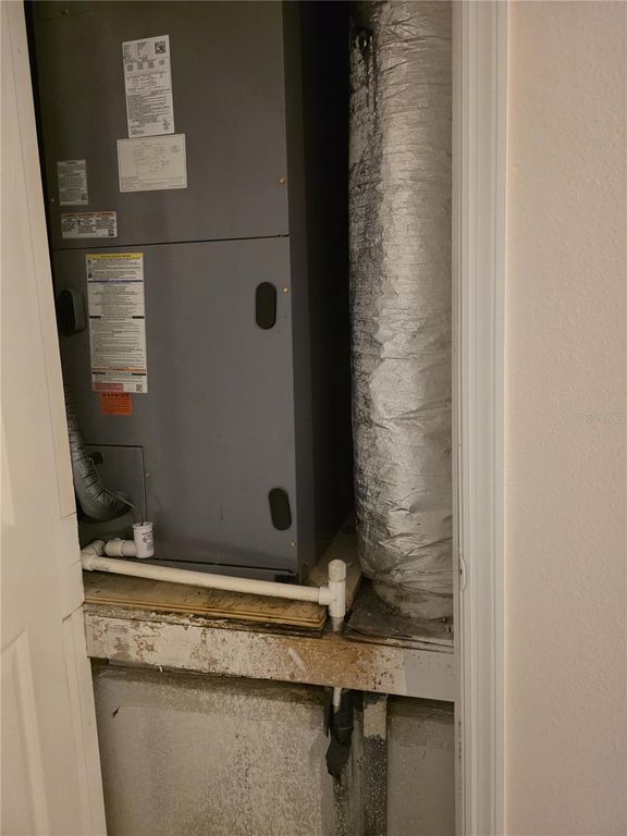 Image 28 of property listing at 36014 LAKE UNITY NURSERY ROAD, Fruitland Park, FL 34731