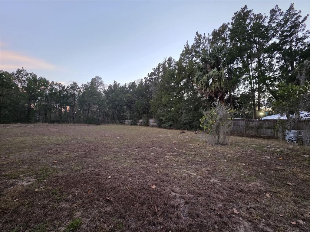 Image 29 of property listing at 36014 LAKE UNITY NURSERY ROAD, Fruitland Park, FL 34731