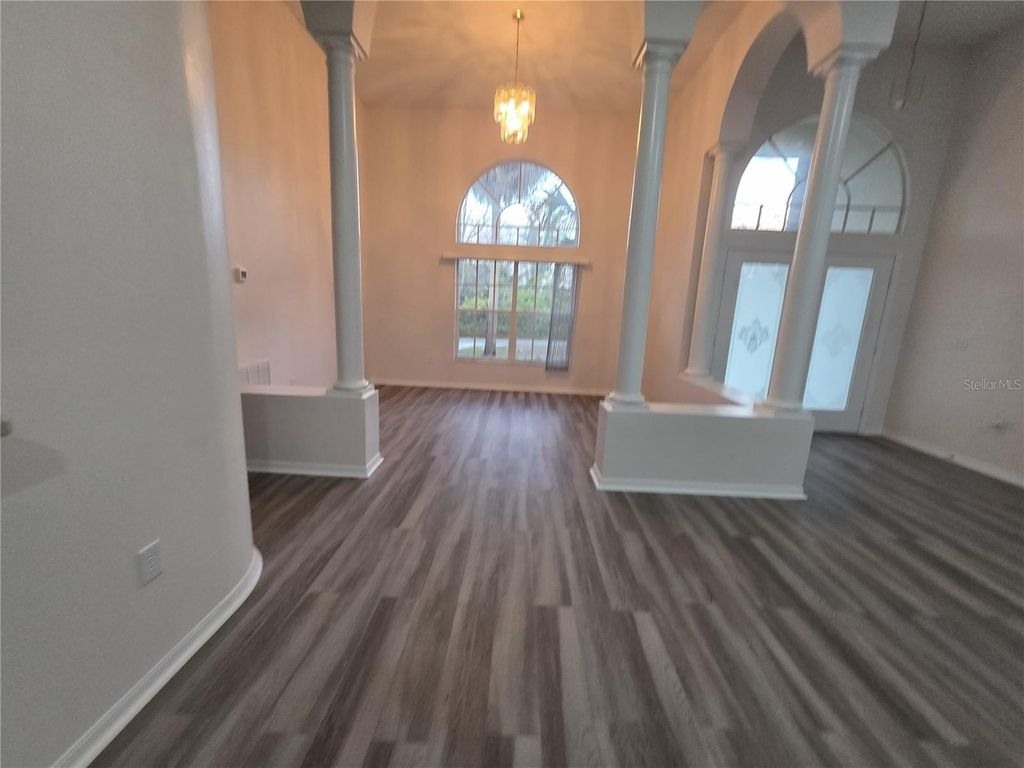 Image 4 of property listing at 36014 LAKE UNITY NURSERY ROAD, Fruitland Park, FL 34731