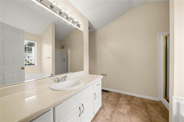 5718 Hidden Brook Circle, Atlanta, GA 30349