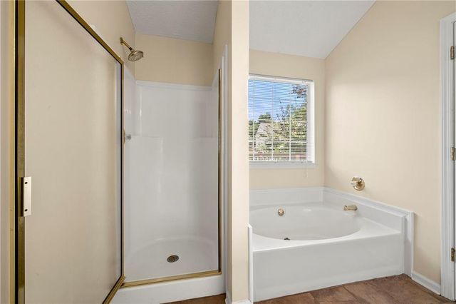 5718 Hidden Brook Circle, Atlanta, GA 30349