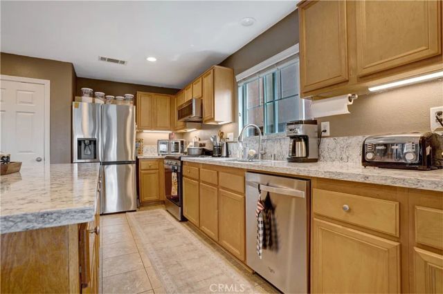 45015 Bronze Star, Lake Elsinore, CA 92532