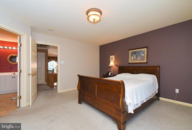 4528 DEEP GLEN WAY, Doylestown, PA 18902