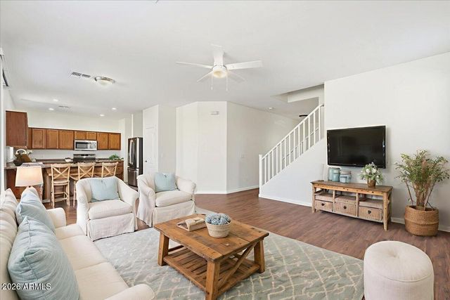 8716 W WASHINGTON Street, Tolleson, AZ 85353