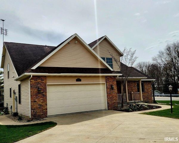 506 Bay Circle Drive, Warsaw, IN 46580