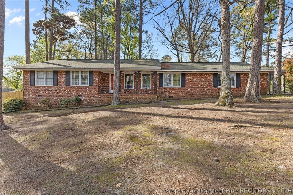 2125 Forest Hills Drive, Fayetteville, NC 28303 — exterior