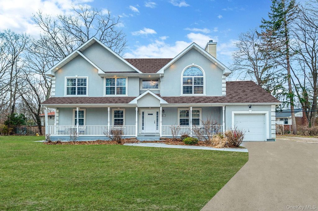 6 Denmark Court, Huntington, NY 11743 — exterior