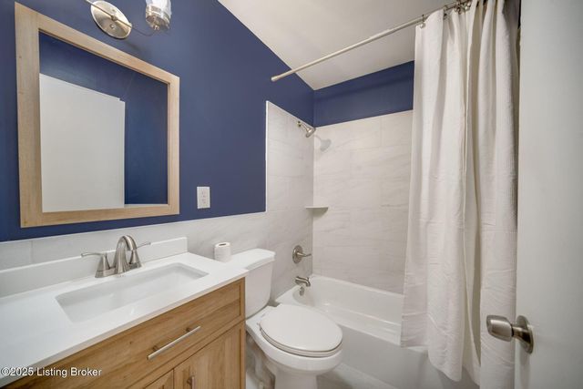 2007 Japonica Way, Louisville, KY 40242