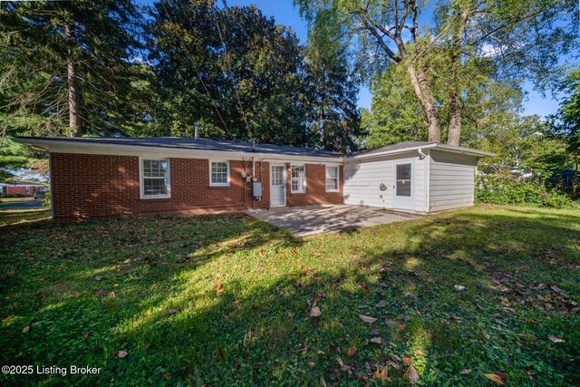 2007 Japonica Way, Louisville, KY 40242