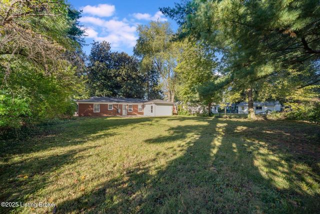 2007 Japonica Way, Louisville, KY 40242