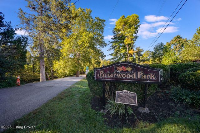 2007 Japonica Way, Louisville, KY 40242