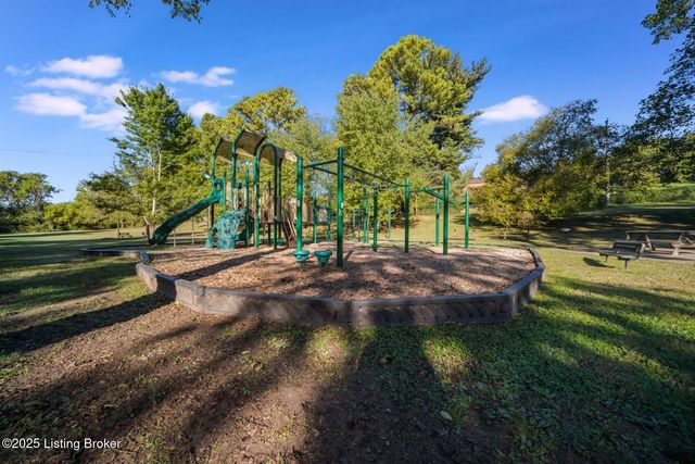 2007 Japonica Way, Louisville, KY 40242