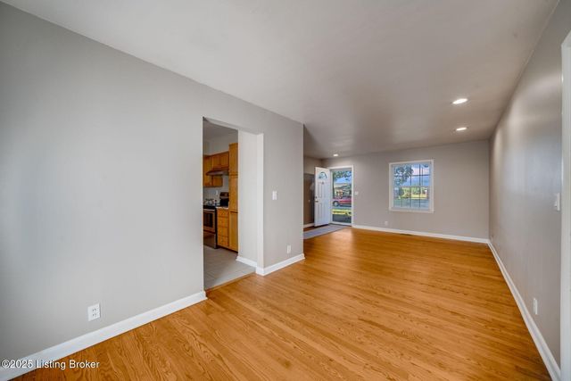 2007 Japonica Way, Louisville, KY 40242