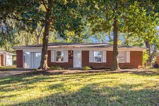 2007 Japonica Way, Louisville, KY 40242