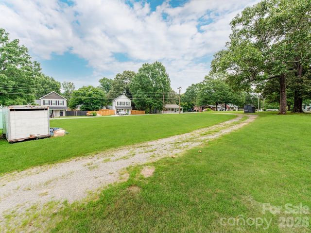1281 Old Charlotte Road, Concord, NC 28027