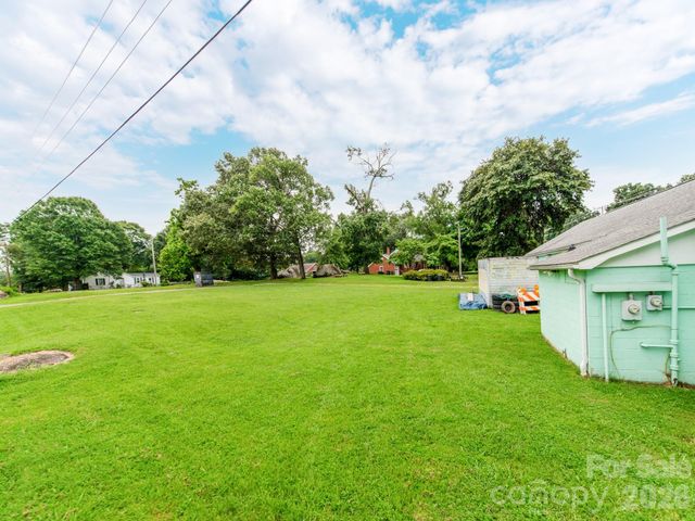1281 Old Charlotte Road, Concord, NC 28027