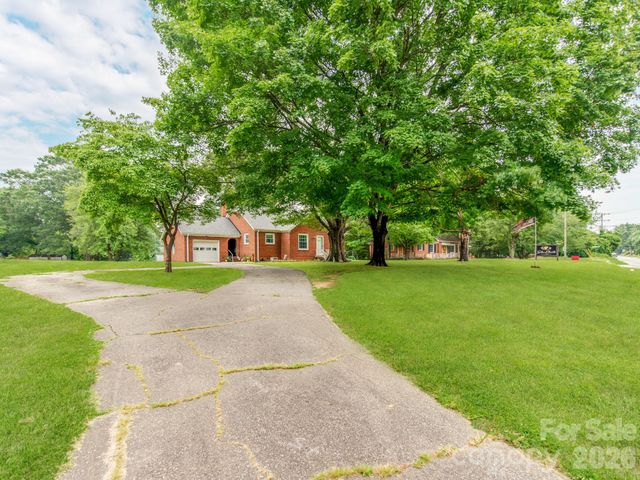 1281 Old Charlotte Road, Concord, NC 28027
