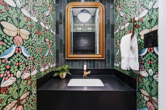 55 Adrianna Path Drive, Missouri City, TX 77459