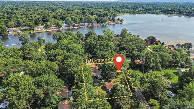 10501 Jefferson Road, Osceola, IN 46561