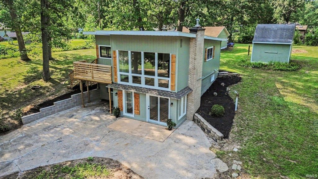 10501 Jefferson Road, Osceola, IN 46561