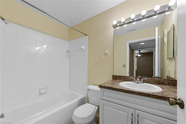 3170 Seasons WAY # 807, Estero, FL 33928