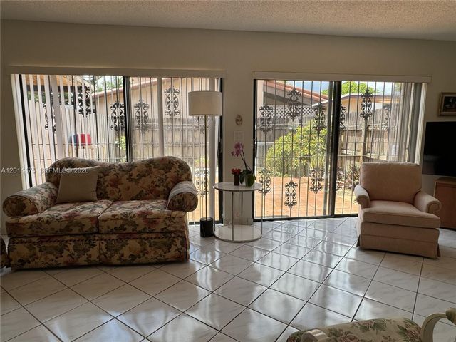 3817 SW 82nd Ave IX-46, Miami, FL 33155