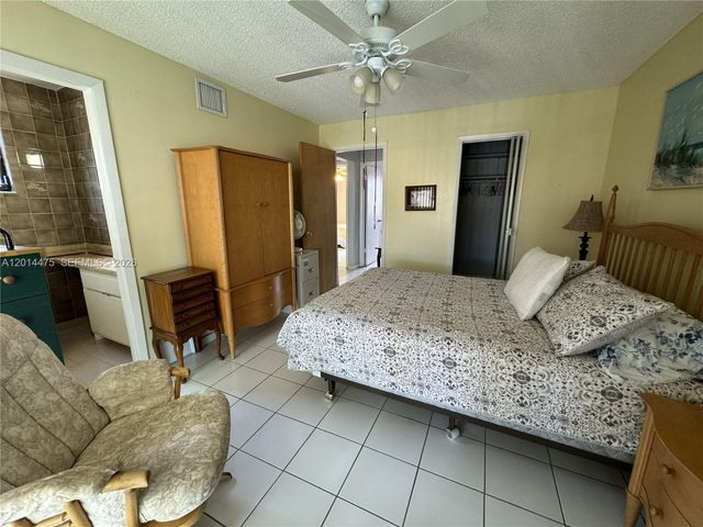 3817 SW 82nd Ave IX-46, Miami, FL 33155