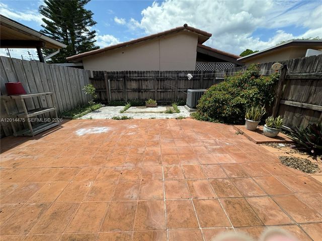 3817 SW 82nd Ave IX-46, Miami, FL 33155