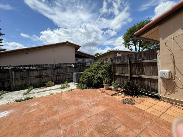 3817 SW 82nd Ave IX-46, Miami, FL 33155