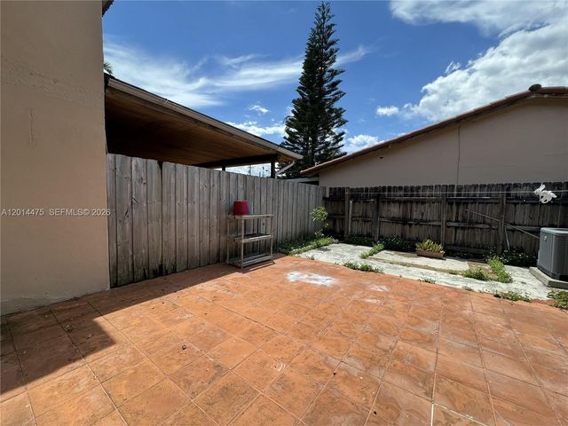 3817 SW 82nd Ave IX-46, Miami, FL 33155