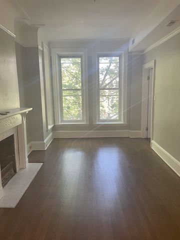 2241 N Seminary Avenue 2, Chicago, IL 60614