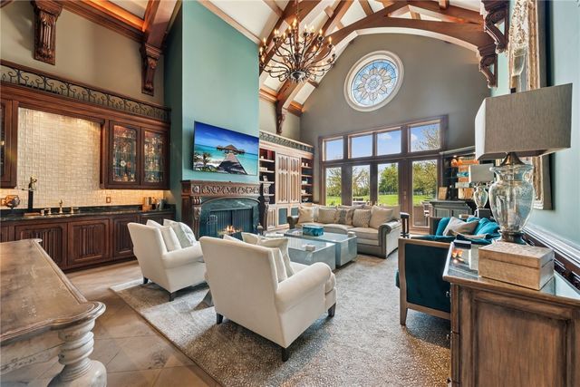 152 Justabout Rd, Peters Twp, PA 15367