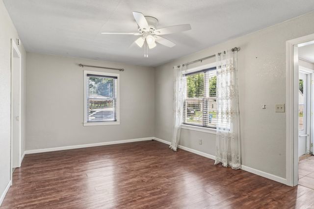 154 Court Street, New Haven, IN 46774