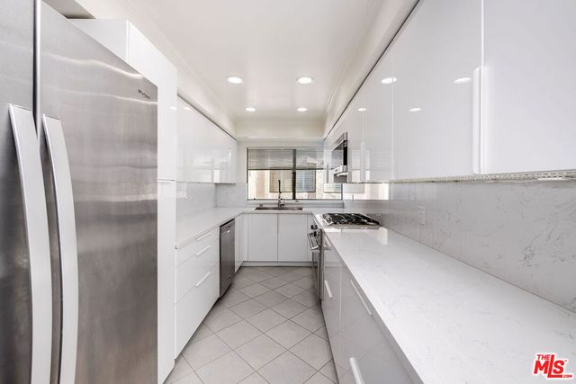 9507 W Olympic Boulevard, Beverly Hills, CA 90212