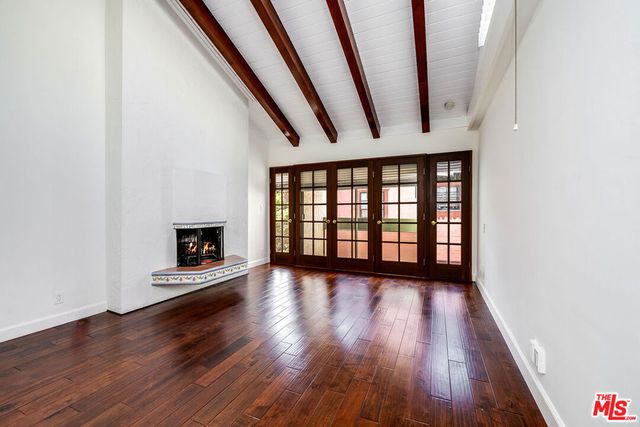 9507 W Olympic Boulevard, Beverly Hills, CA 90212