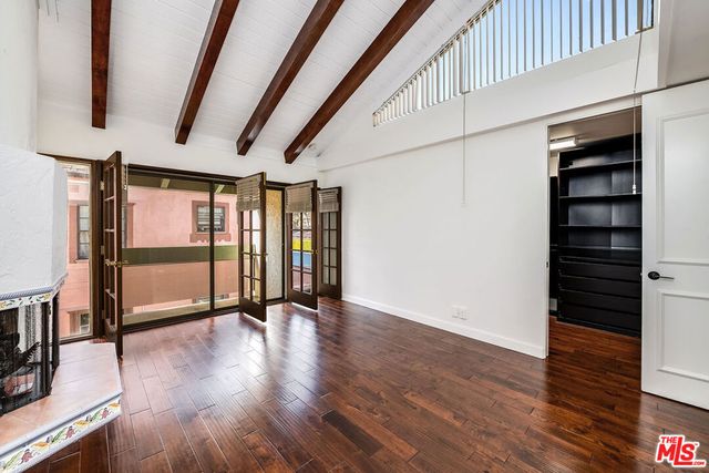 9507 W Olympic Boulevard, Beverly Hills, CA 90212