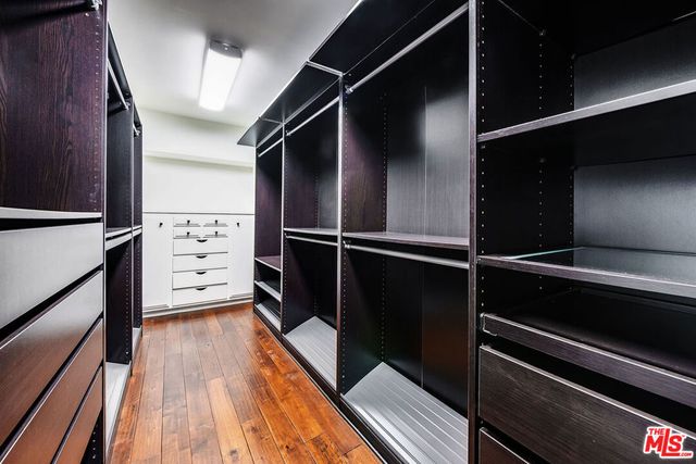 9507 W Olympic Boulevard, Beverly Hills, CA 90212