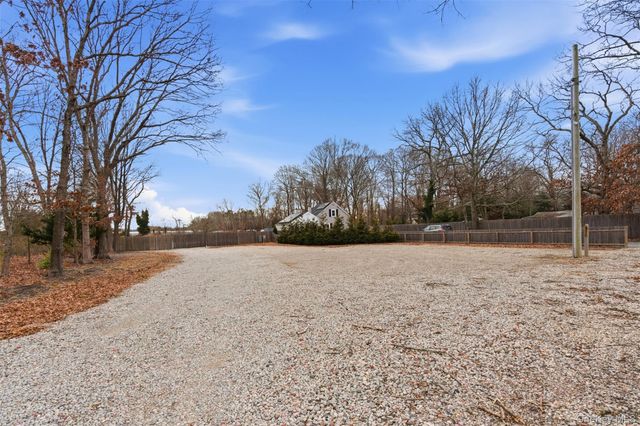 60 Frowein Road, Center Moriches, NY 11934