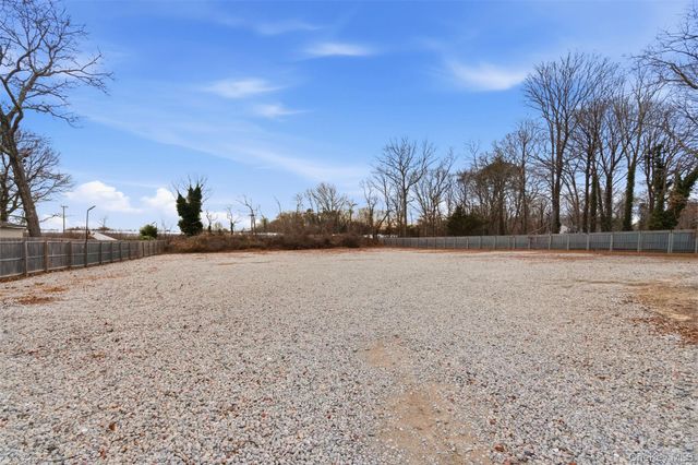 60 Frowein Road, Center Moriches, NY 11934